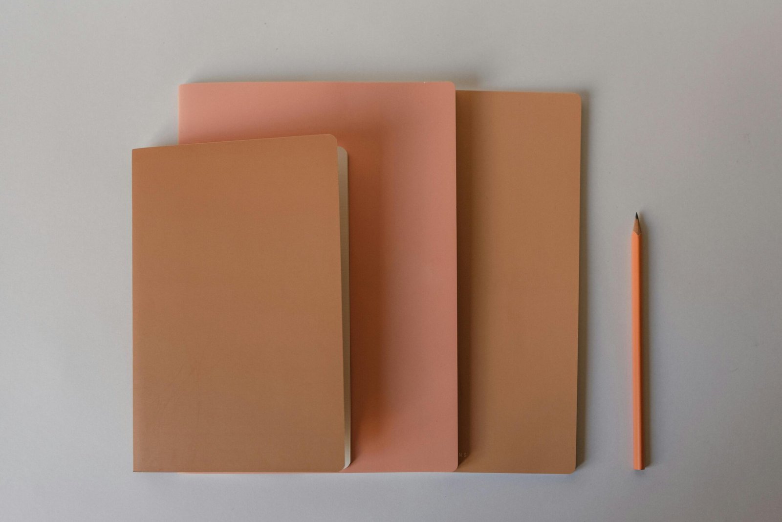 Guía impresa de planificación fiscal para autónomos y pymes